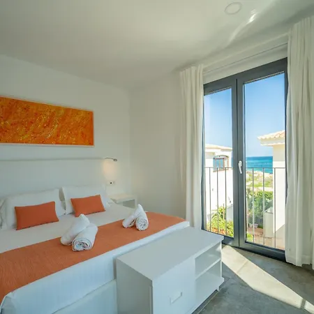 Villa Beachfront In Son Serra de Marina
